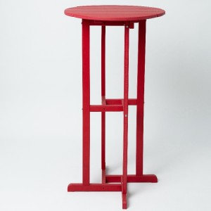 屋外用の丸いテーブル